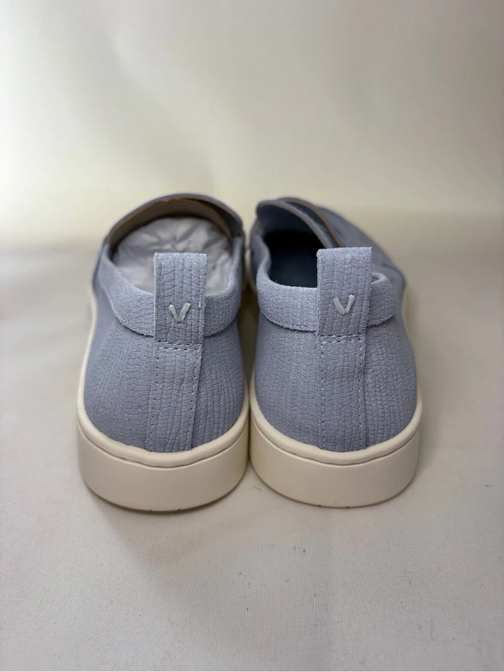 Vionic Women's Uptown Loafer Blue Mist Suede Size 8 NIB New in Box Travel Shoe